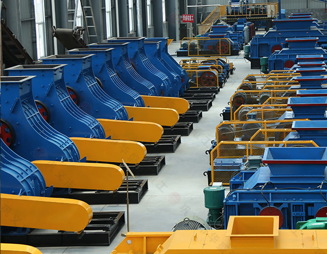 花崗巖頁(yè)巖硬石頭？雙轉(zhuǎn)子無(wú)篩底制砂機(jī)無(wú)堵塞耐用實(shí)惠